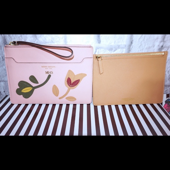 HENRI BENDEL WEST 57TH KANGAROO APPLIQUE - POUCH - Picture 2 of 3